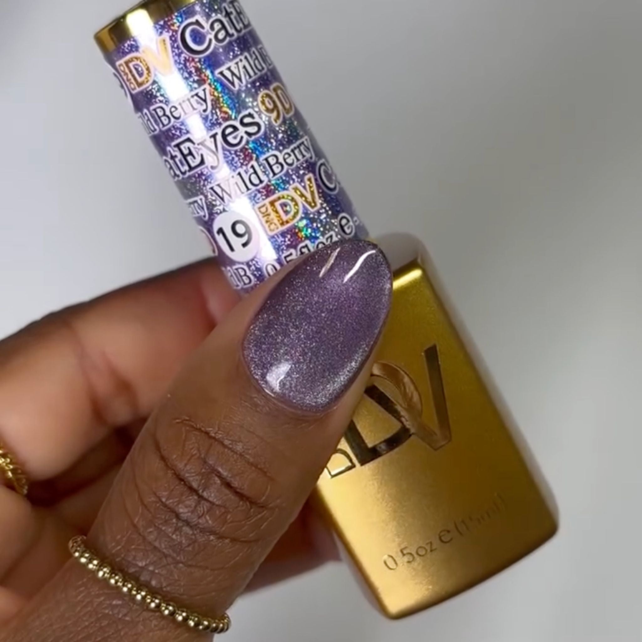 DIVA 9D Cat Eye Candy #19 - Wild Berry thumbnail 5