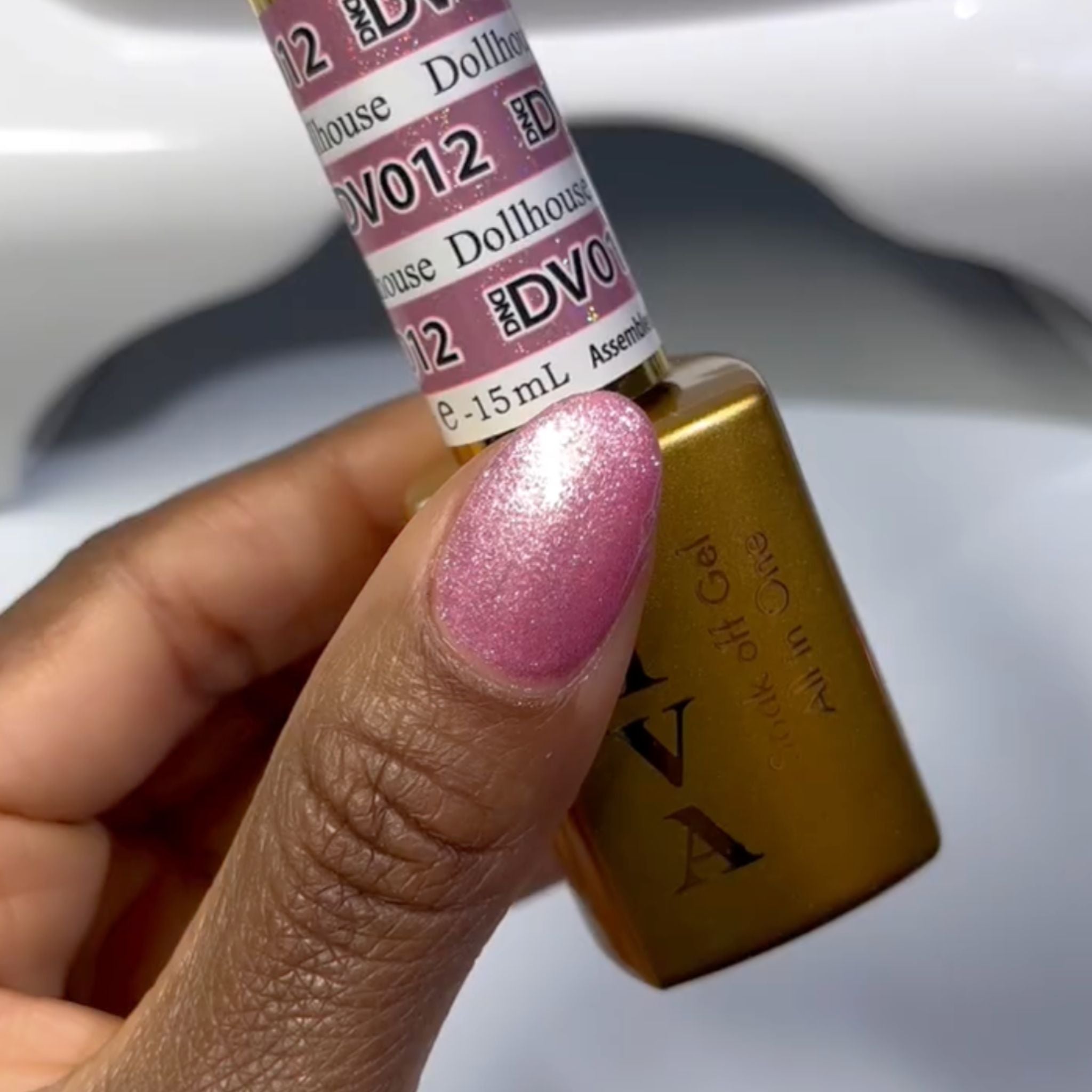 Dollhouse DIVA #012 thumbnail 2