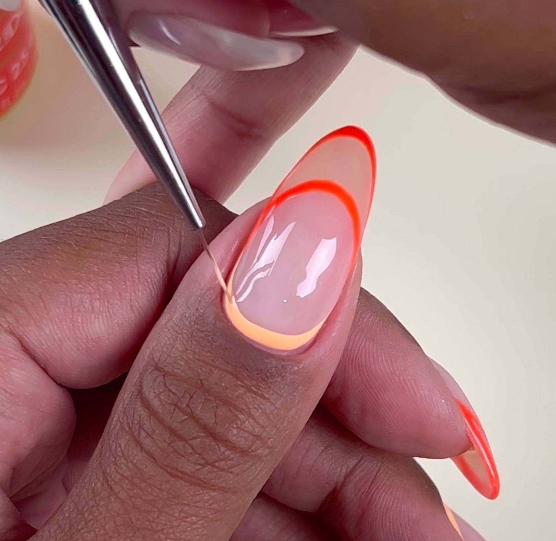Essentials Nail Art Brush Set thumbnail 4
