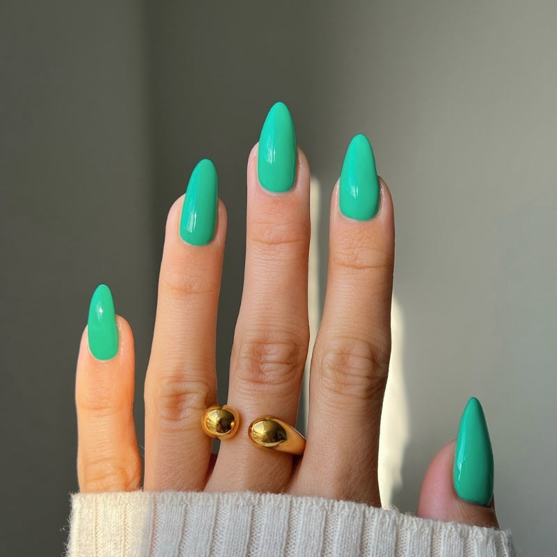 Forever Summer Gel Polish Starter Kit thumbnail 2