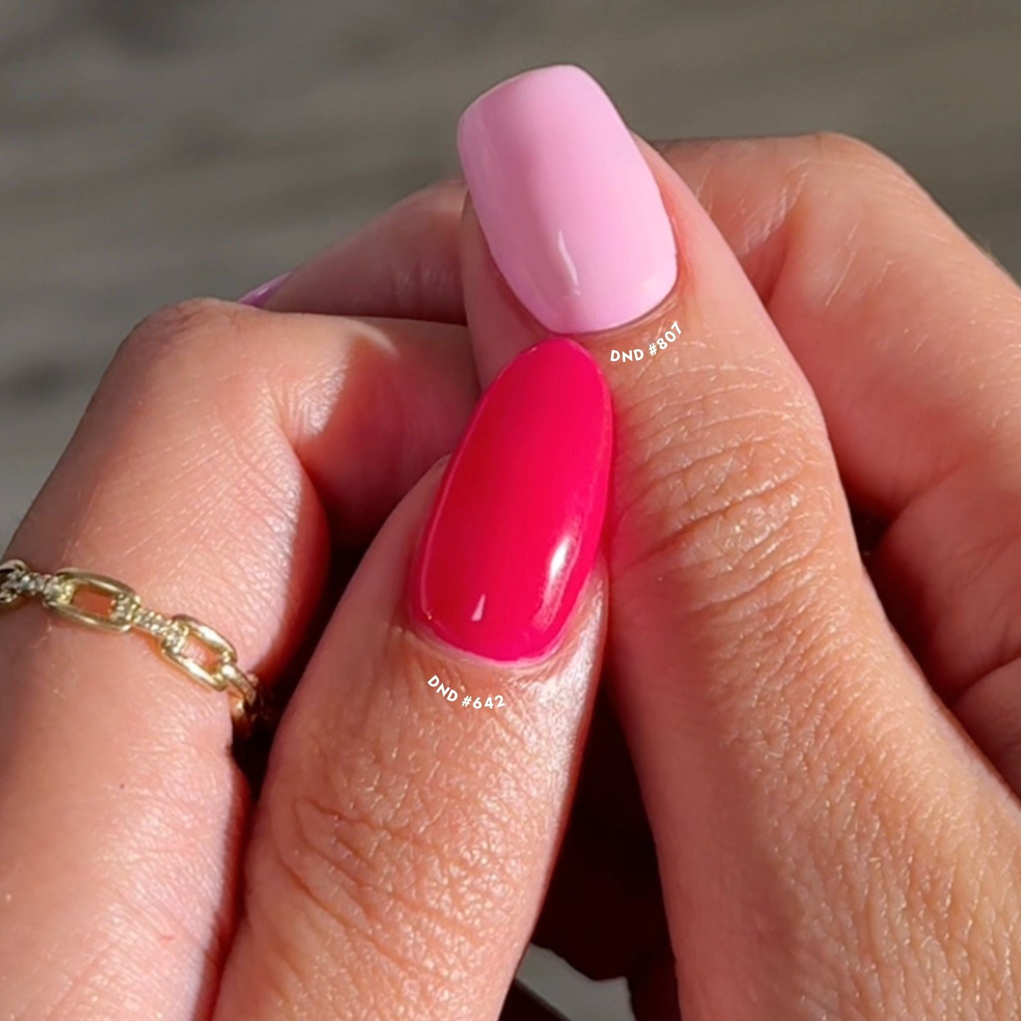 Magenta Aura #642 thumbnail 2