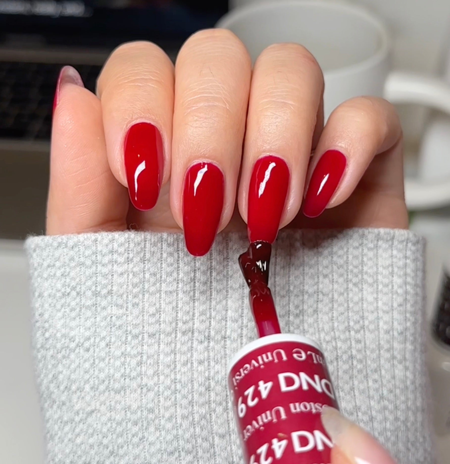 Trending Must Haves Gel Polish Starter Kit thumbnail 4
