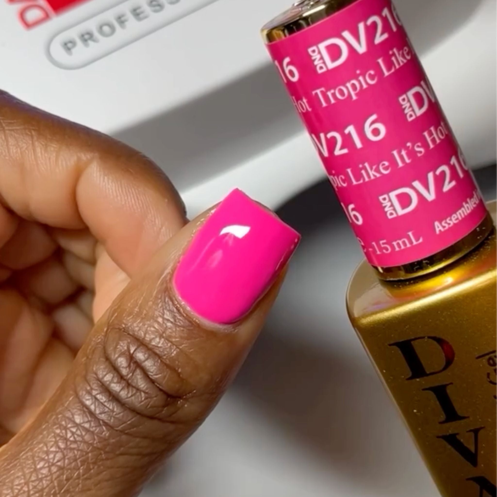 Tropic Like It's Hot DIVA #216 thumbnail 2