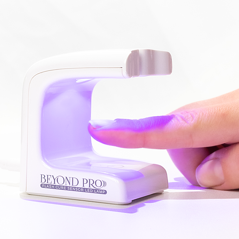 Beyond Pro Flash Cure Sensor LED Lamp thumbnail 3